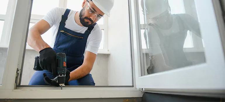 Replace Broken Window Pane in Egypt Lake-Leto, FL